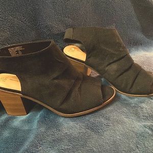 Brand new open toed ankle booties